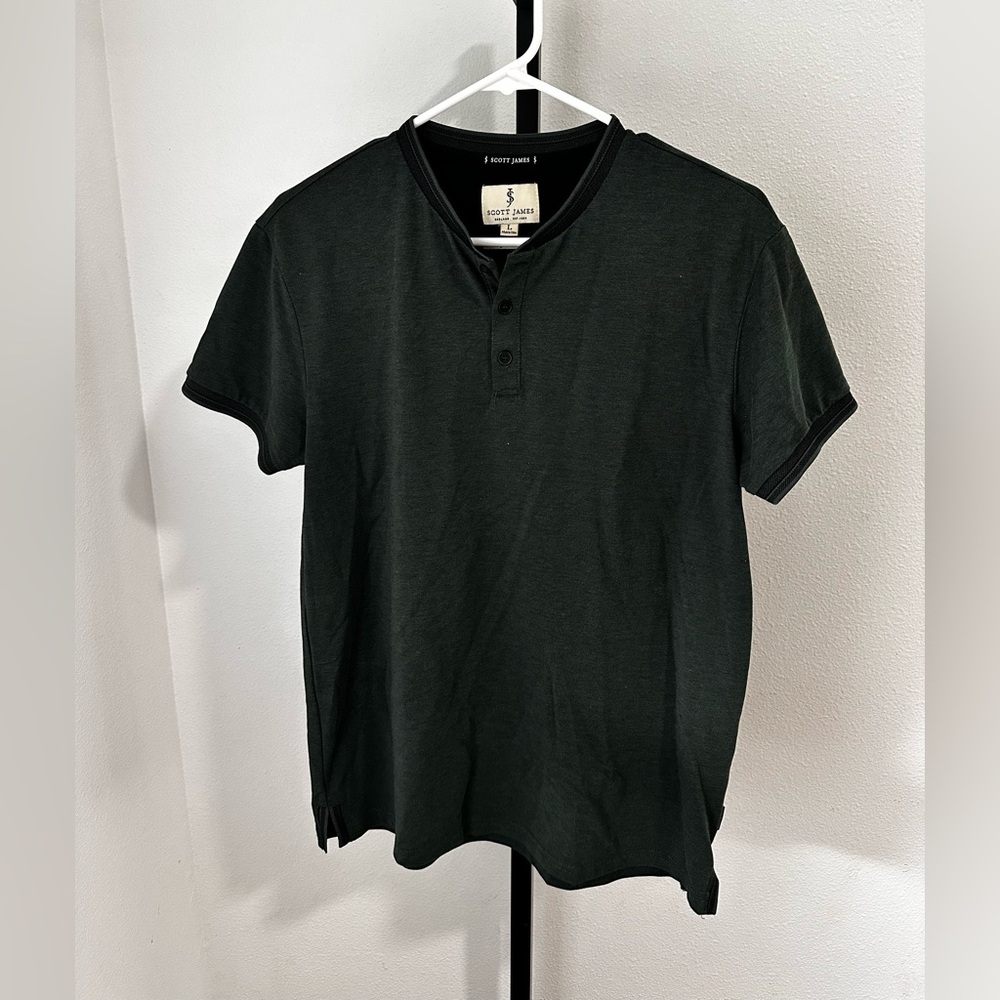Scott James size large men’s shirt